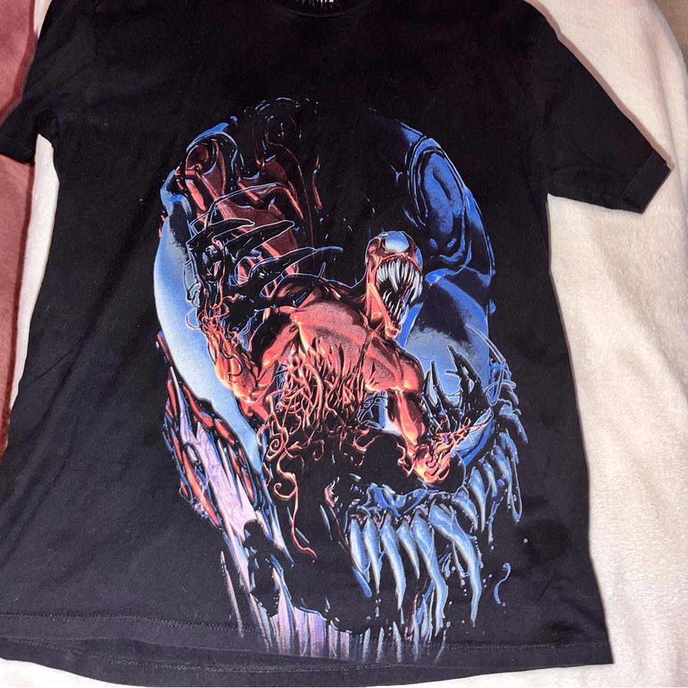 MARVEL carnage shirt